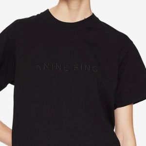 NWT black anine bing lili t shirt w/logo on front